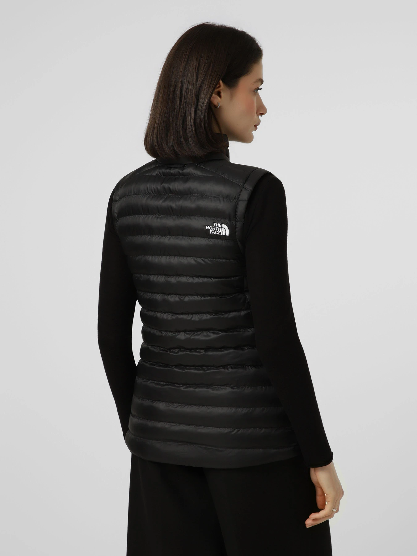 Куртки та дублянки The North Face W HUILA SYNTH VEST модель NF0A8DW5JK31 Куртки та дублянки The North Face W HUILA SYNTH VEST модель NF0A8DW5JK31 Фото