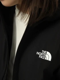 Куртки та дублянки The North Face W QUEST MONO CROPPED JACKET модель NF0A8G13JK31 Фото