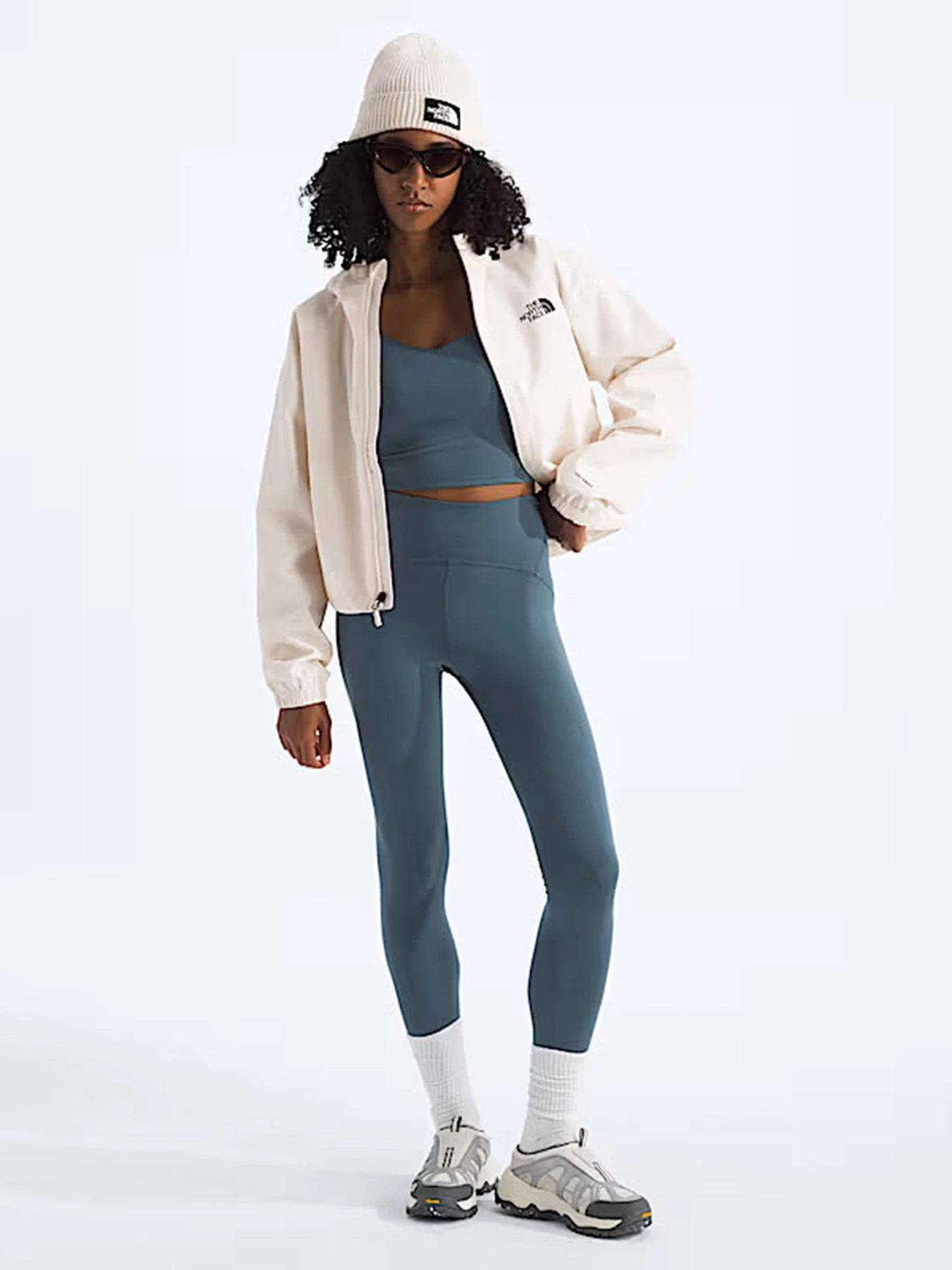 Куртки и дубленки The North Face W QUEST MONO CROPPED JACKET модель NF0A8G13QLI1 Куртки и дубленки The North Face W QUEST MONO CROPPED JACKET модель NF0A8G13QLI1 Фото