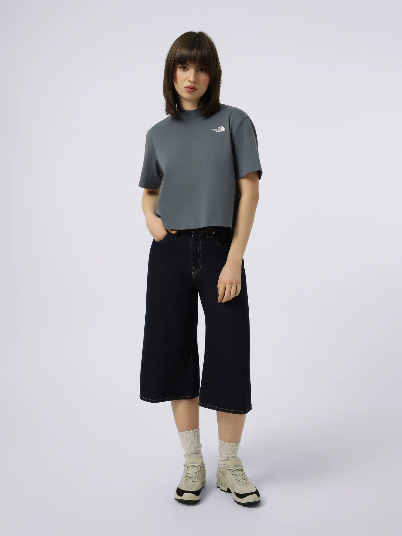 Футболки и поло The North Face W EVOLUTION SIMPLE DOME CROP R модель NF0A8FDH0U31 Футболки и поло The North Face W EVOLUTION SIMPLE DOME CROP R модель NF0A8FDH0U31 Фото