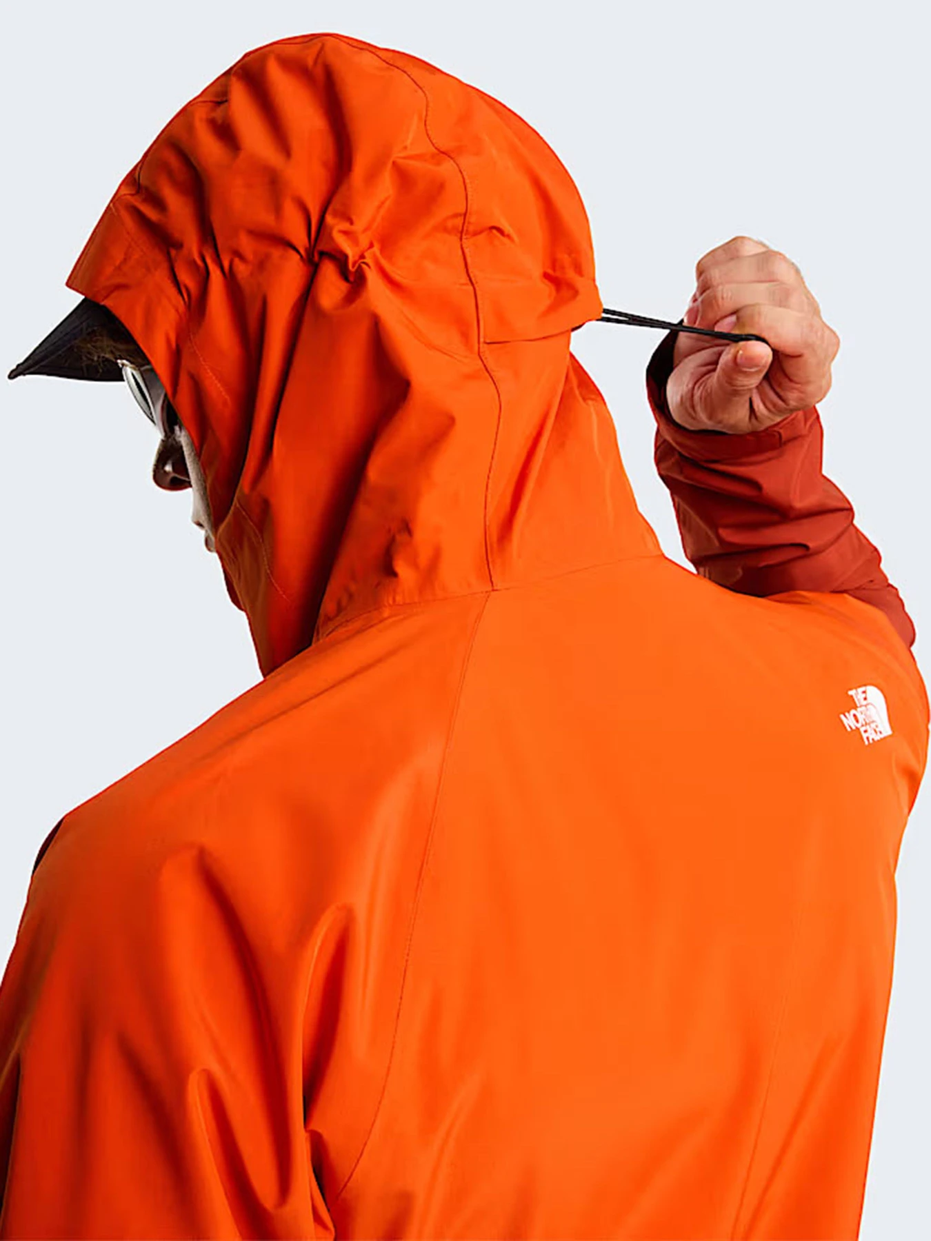 Куртки та дублянки The North Face M LIGHTNING ZIP-IN JACKET модель NF0A87GNMOF1 Куртки та дублянки The North Face M LIGHTNING ZIP-IN JACKET модель NF0A87GNMOF1 Фото