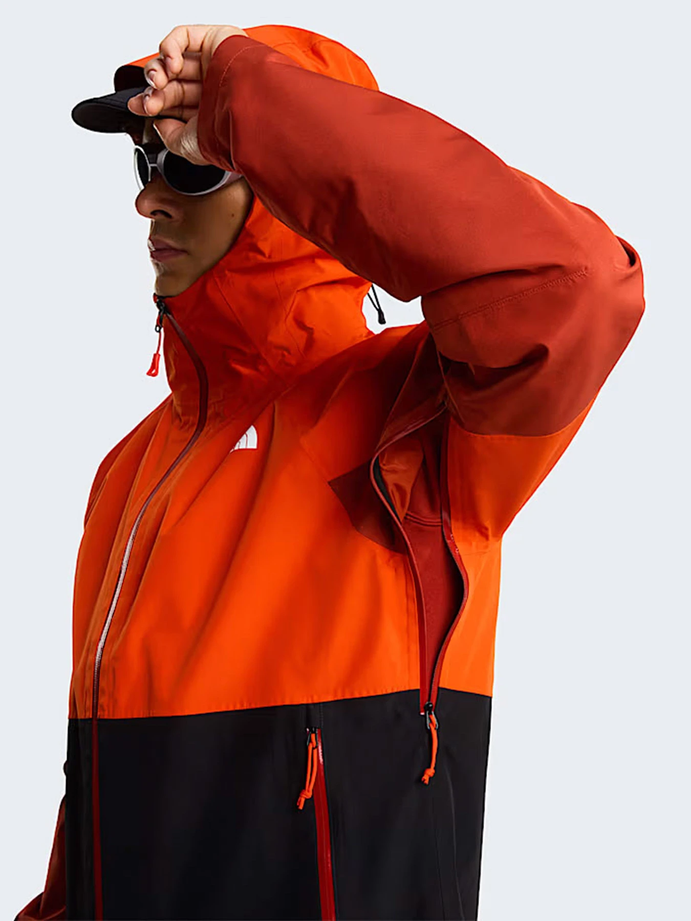 Куртки та дублянки The North Face M LIGHTNING ZIP-IN JACKET модель NF0A87GNMOF1 Куртки та дублянки The North Face M LIGHTNING ZIP-IN JACKET модель NF0A87GNMOF1 Фото