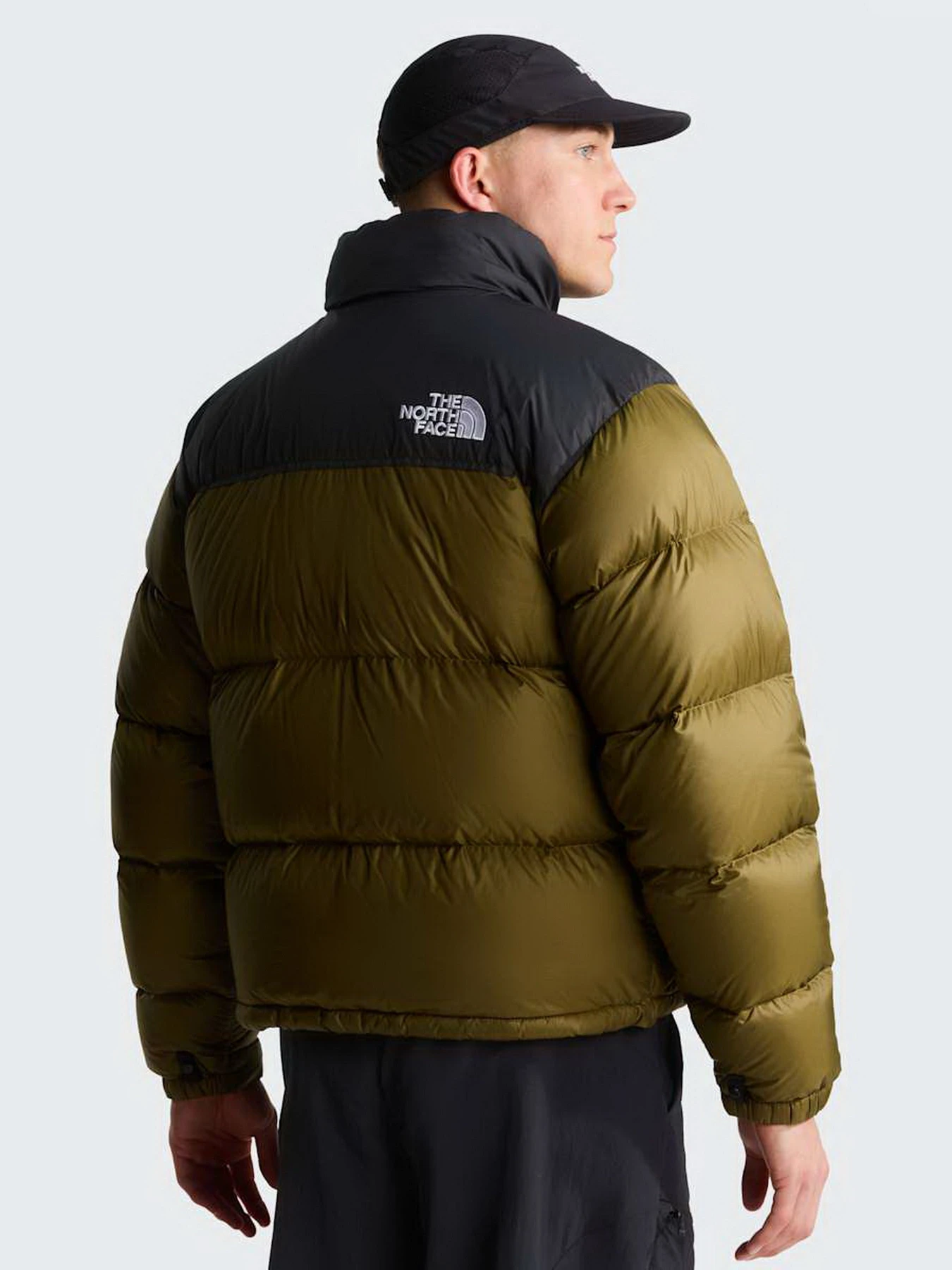 Куртки та дублянки The North Face M 1996 RETRO NUPTSE JACKET модель NF0A3C8DRL51 Фото
