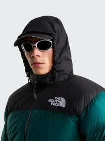 Куртки та дублянки The North Face M 1996 RETRO NUPTSE JACKET модель NF0A3C8DS7K1 Фото