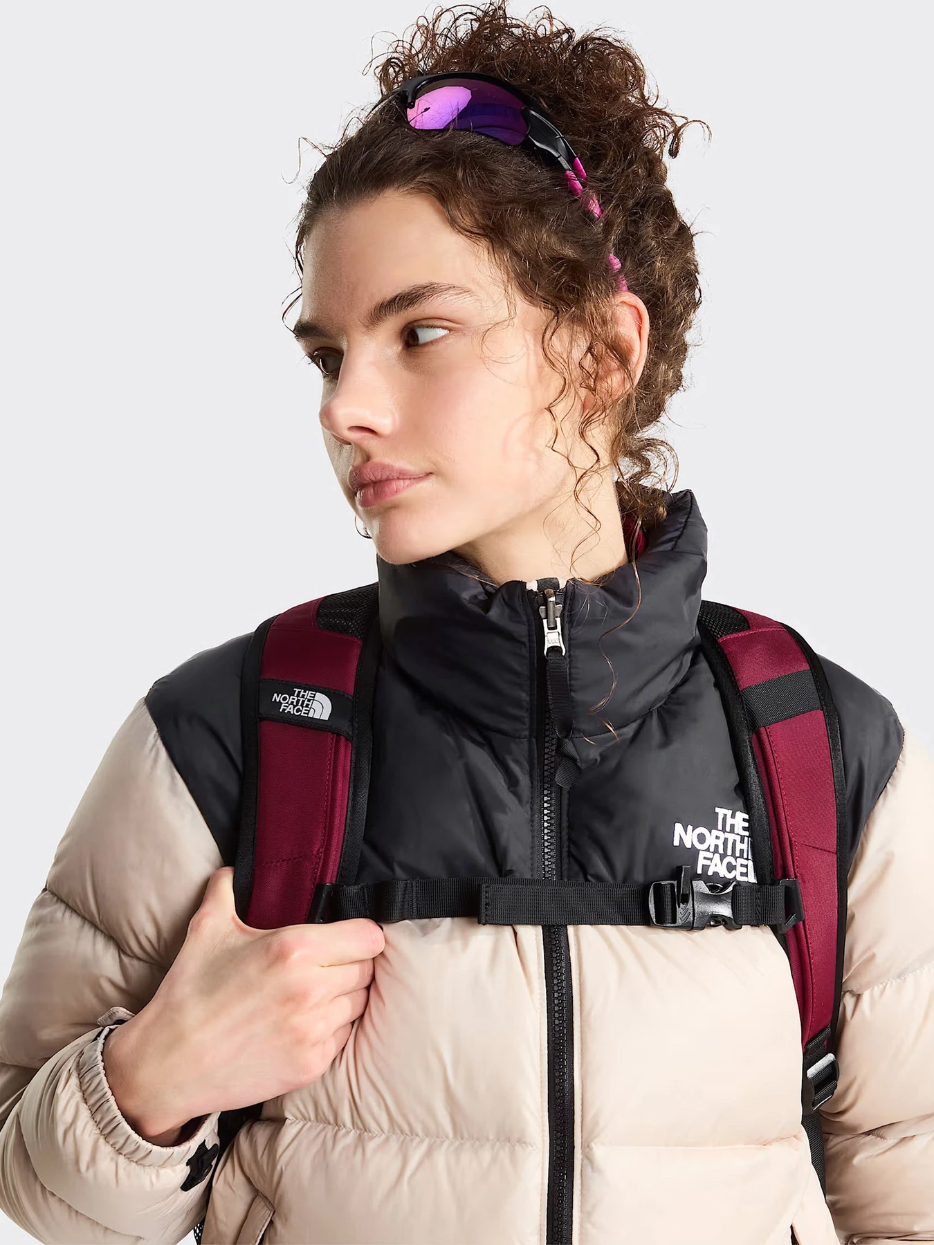 Куртки и дубленки The North Face W 1996 RETRO NUPTSE JACKET модель NF0A3XEOPC71 Куртки и дубленки The North Face W 1996 RETRO NUPTSE JACKET модель NF0A3XEOPC71 Фото