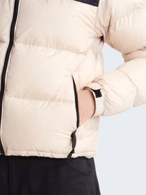 Куртки и дубленки The North Face W 1996 RETRO NUPTSE JACKET модель NF0A3XEOPC71 Фото