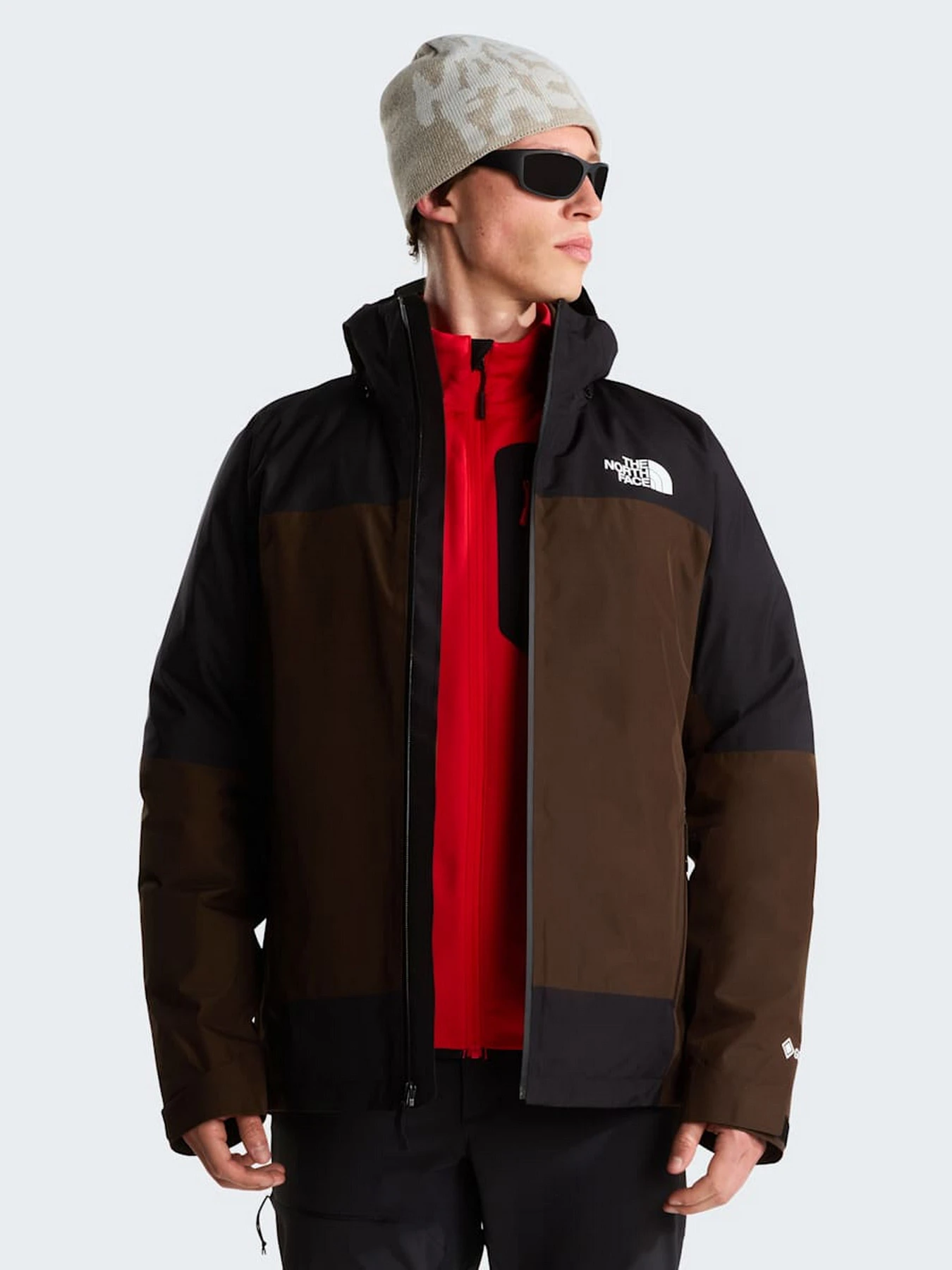 Куртки та дублянки The North Face M MOUNTAIN LIGHT TRICLIMATE GT модель NF0A84FCRM11 Фото