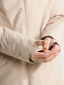 Куртки та дублянки The North Face W ARCTIC PARKA модель NF0A84J2N7J1 Фото