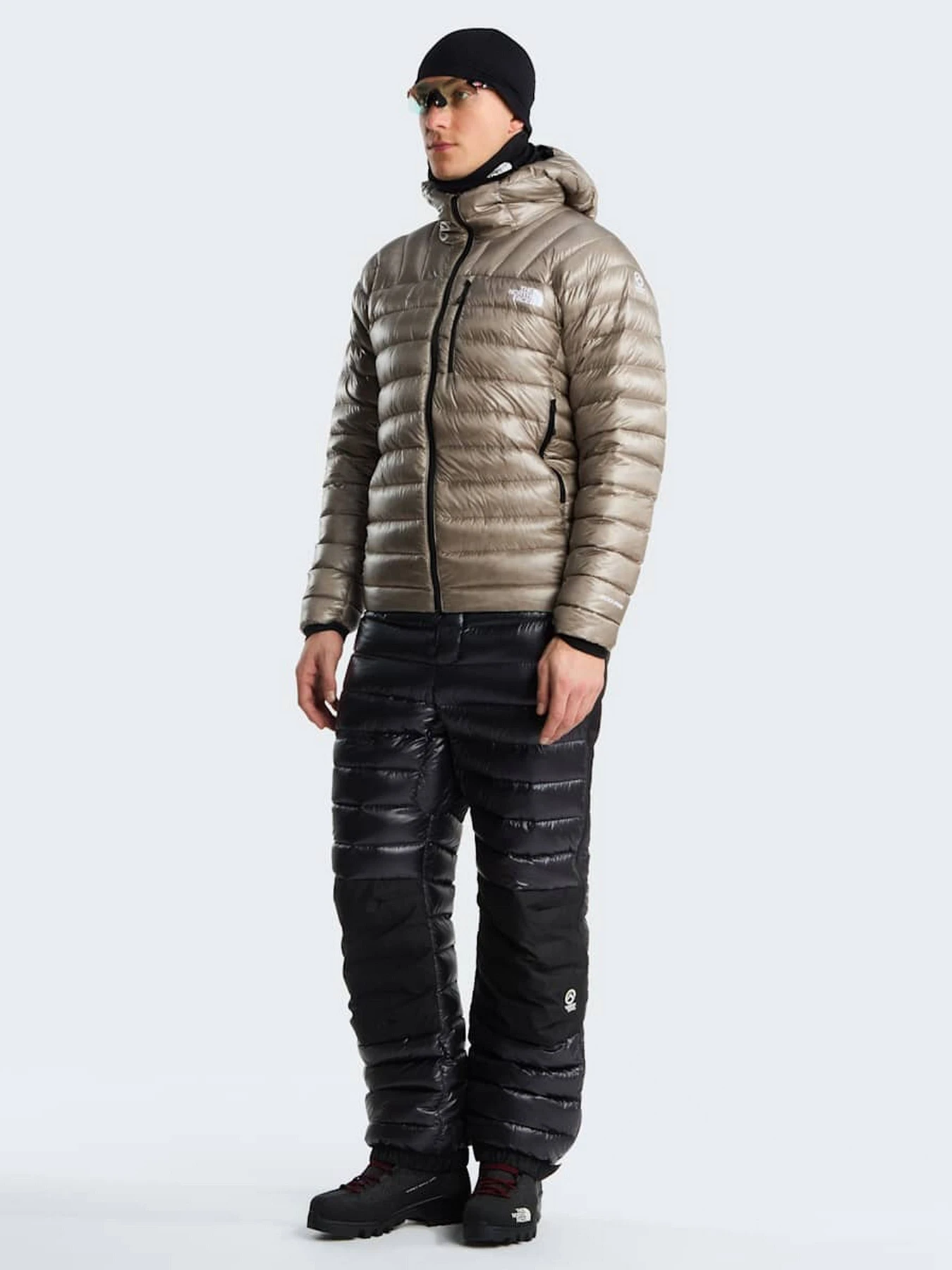 Куртки та дублянки The North Face M SUMMIT BREITHORN HOODIE модель NF0A87ZM2MB1 Фото