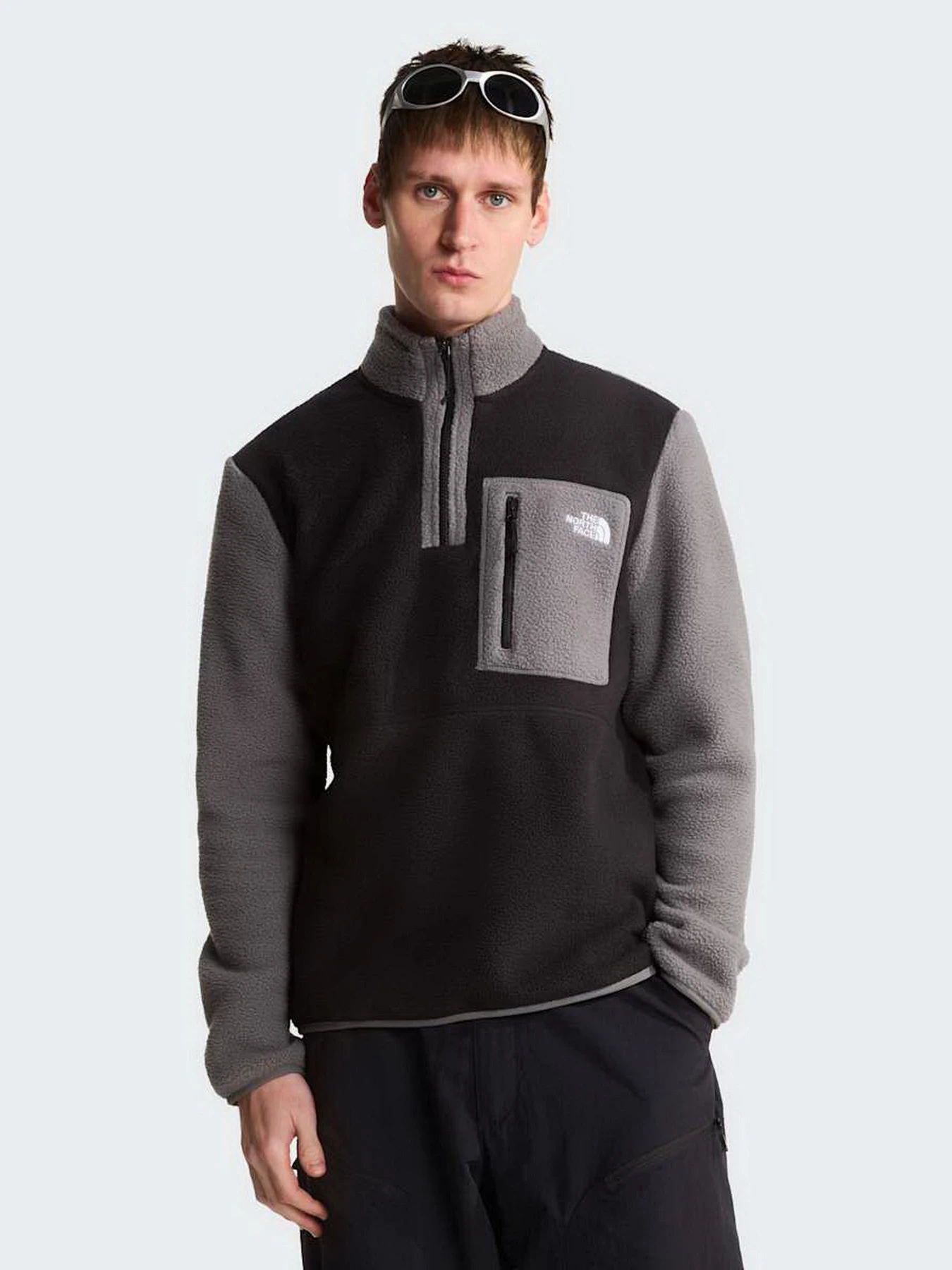 Худи и свитшоты The North Face M YUMIORI 1/4 ZIP модель NF0A883SWOO1 Худи и свитшоты The North Face M YUMIORI 1/4 ZIP модель NF0A883SWOO1 Фото