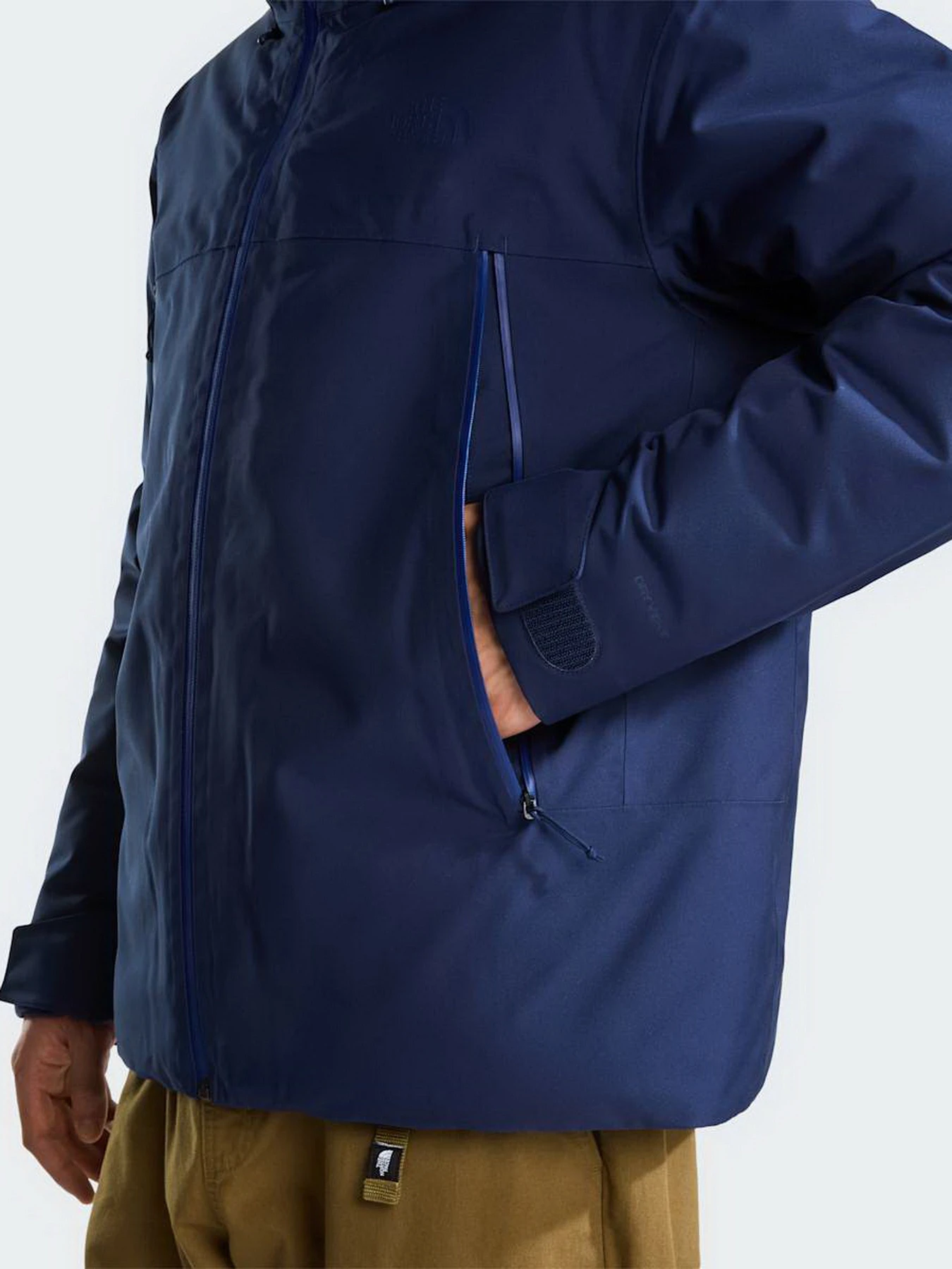 Куртки и дубленки The North Face M MTN RANGE DOWN HOODED JACKET модель NF0A88WD8K21 Куртки и дубленки The North Face M MTN RANGE DOWN HOODED JACKET модель NF0A88WD8K21 Фото