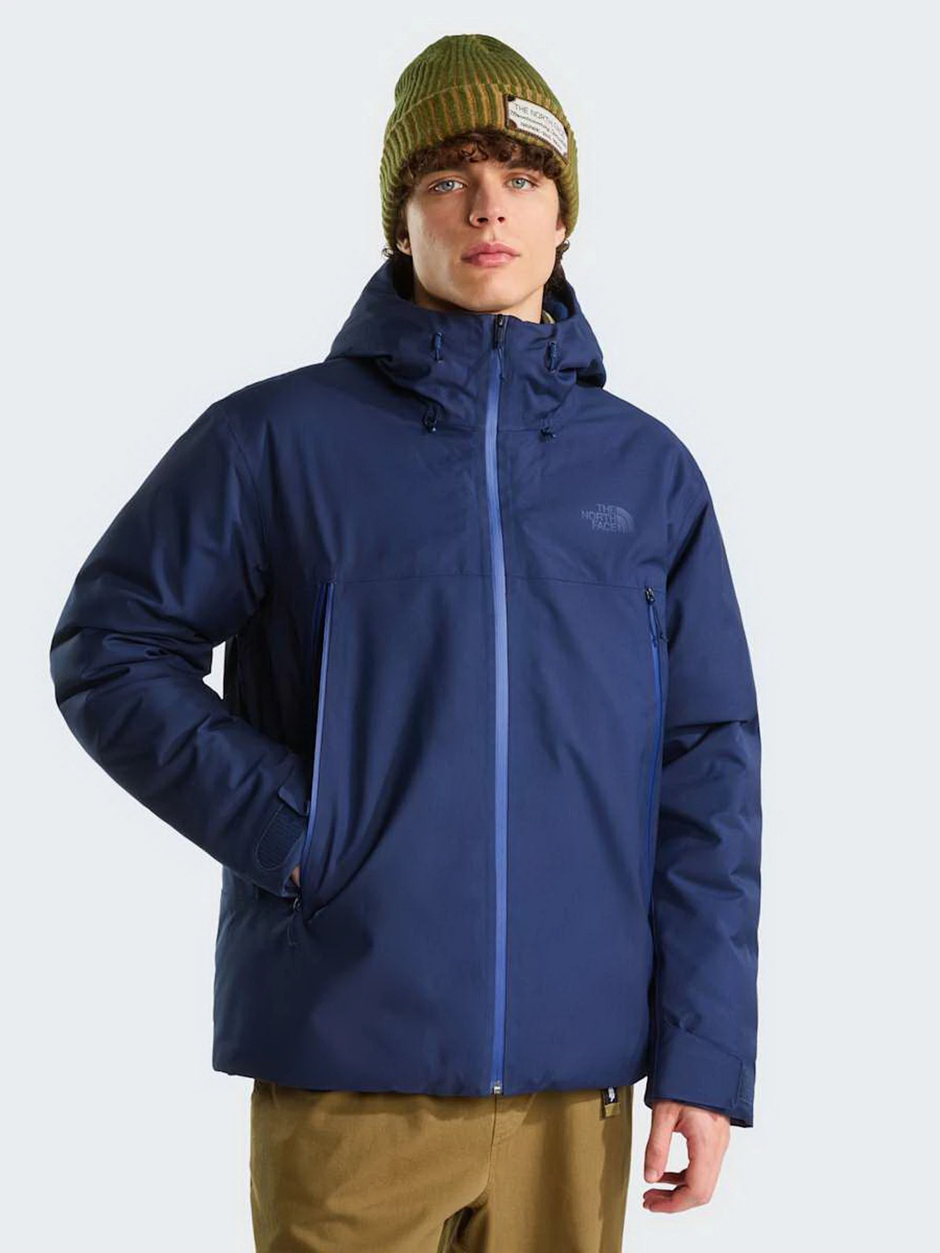 Куртки и дубленки The North Face M MTN RANGE DOWN HOODED JACKET модель NF0A88WD8K21 Куртки и дубленки The North Face M MTN RANGE DOWN HOODED JACKET модель NF0A88WD8K21 Фото