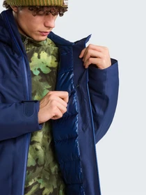 Куртки и дубленки The North Face M MTN RANGE DOWN HOODED JACKET модель NF0A88WD8K21 Фото