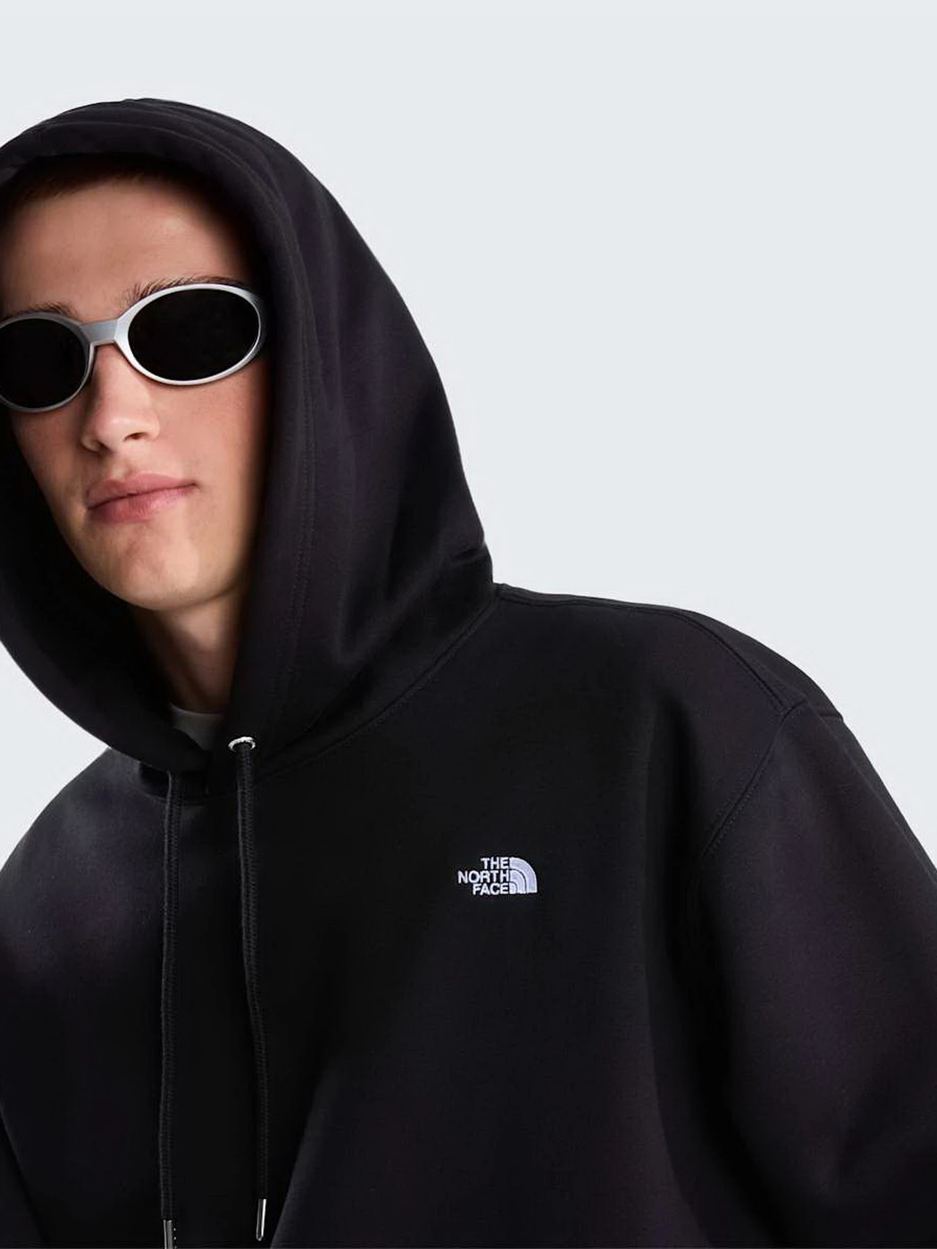 Худи и свитшоты The North Face M TNF ESSENTIAL SIMPLE DOME RE модель NF0A8CW7JK31 Фото