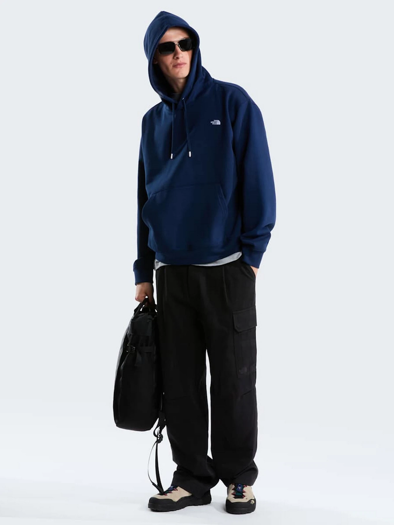 Худи и свитшоты The North Face M TNF ESSENTIAL SIMPLE DOME RE модель NF0A8CW78K21 Фото