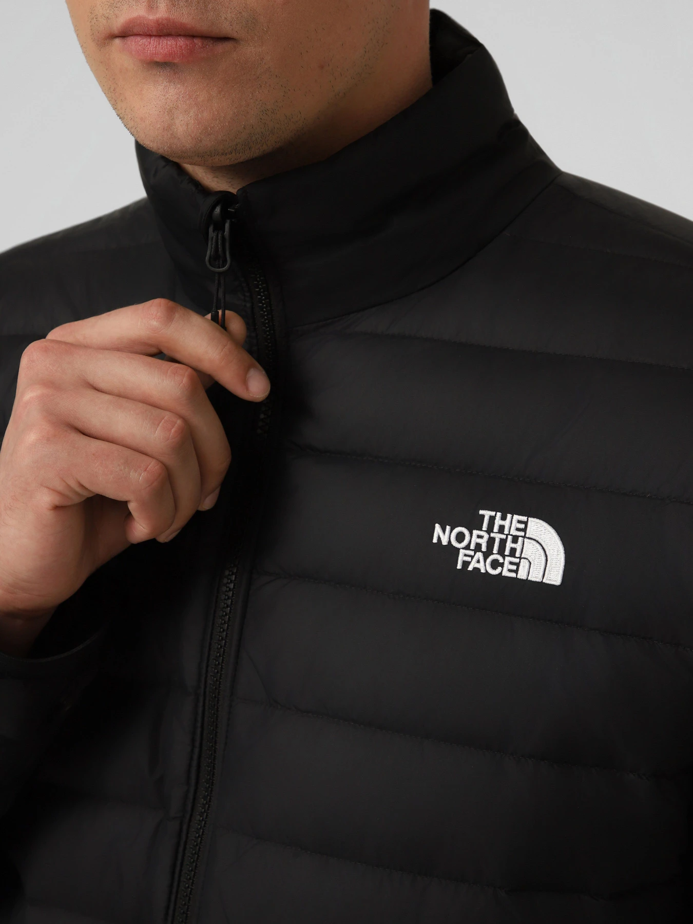 Куртки и дубленки The North Face M CLASSIC DOWN JACKET модель NF0A8D1UJK31 Куртки и дубленки The North Face M CLASSIC DOWN JACKET модель NF0A8D1UJK31 Фото