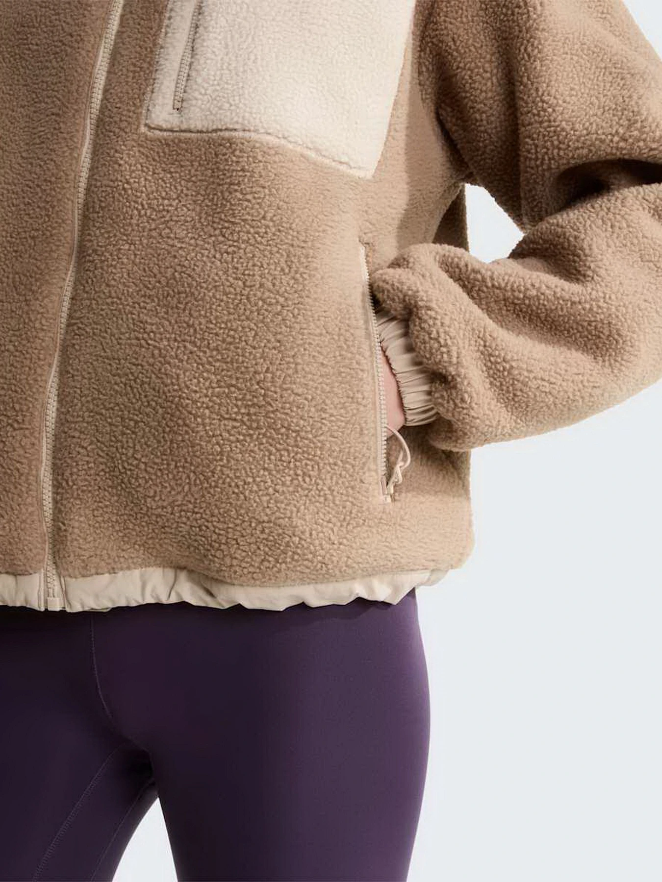 Куртки та дублянки The North Face W YUMIORI REVERSIBLE JACKET модель NF0A8E87SN41 Куртки та дублянки The North Face W YUMIORI REVERSIBLE JACKET модель NF0A8E87SN41 Фото