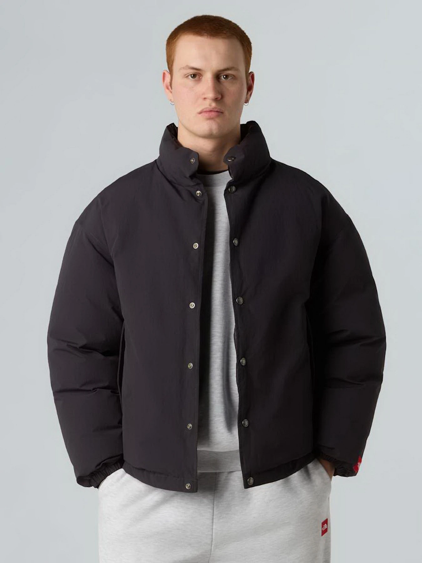 Куртки та дублянки The North Face M TNF RED BOX DOWN JACKET модель NF0A8EGB0SA1 Куртки та дублянки The North Face M TNF RED BOX DOWN JACKET модель NF0A8EGB0SA1 Фото