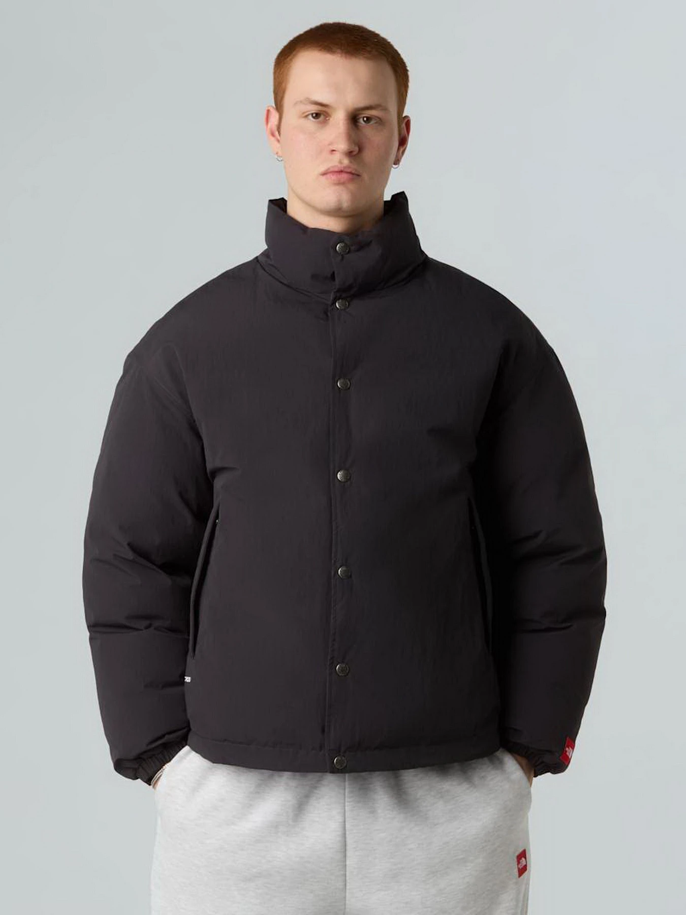 Куртки та дублянки The North Face M TNF RED BOX DOWN JACKET модель NF0A8EGB0SA1 Куртки та дублянки The North Face M TNF RED BOX DOWN JACKET модель NF0A8EGB0SA1 Фото