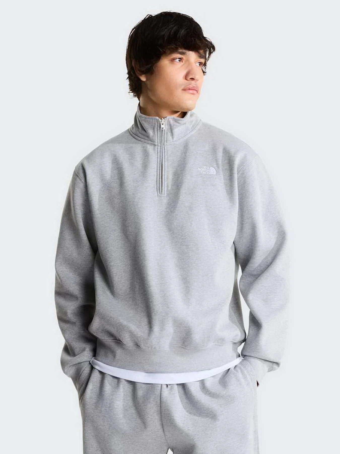 Худи и свитшоты The North Face M TNF ESSENTIAL SIMPLE DOME RE модель NF0A8FD8CQO1 Худи и свитшоты The North Face M TNF ESSENTIAL SIMPLE DOME RE модель NF0A8FD8CQO1 Фото