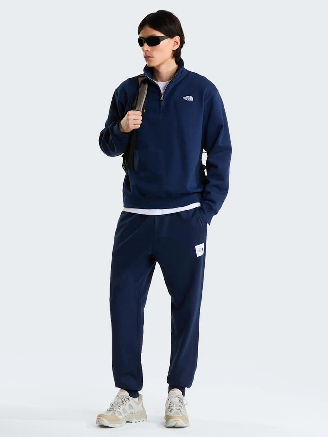 Худи и свитшоты The North Face M TNF ESSENTIAL SIMPLE DOME RE модель NF0A8FD88K21 Фото