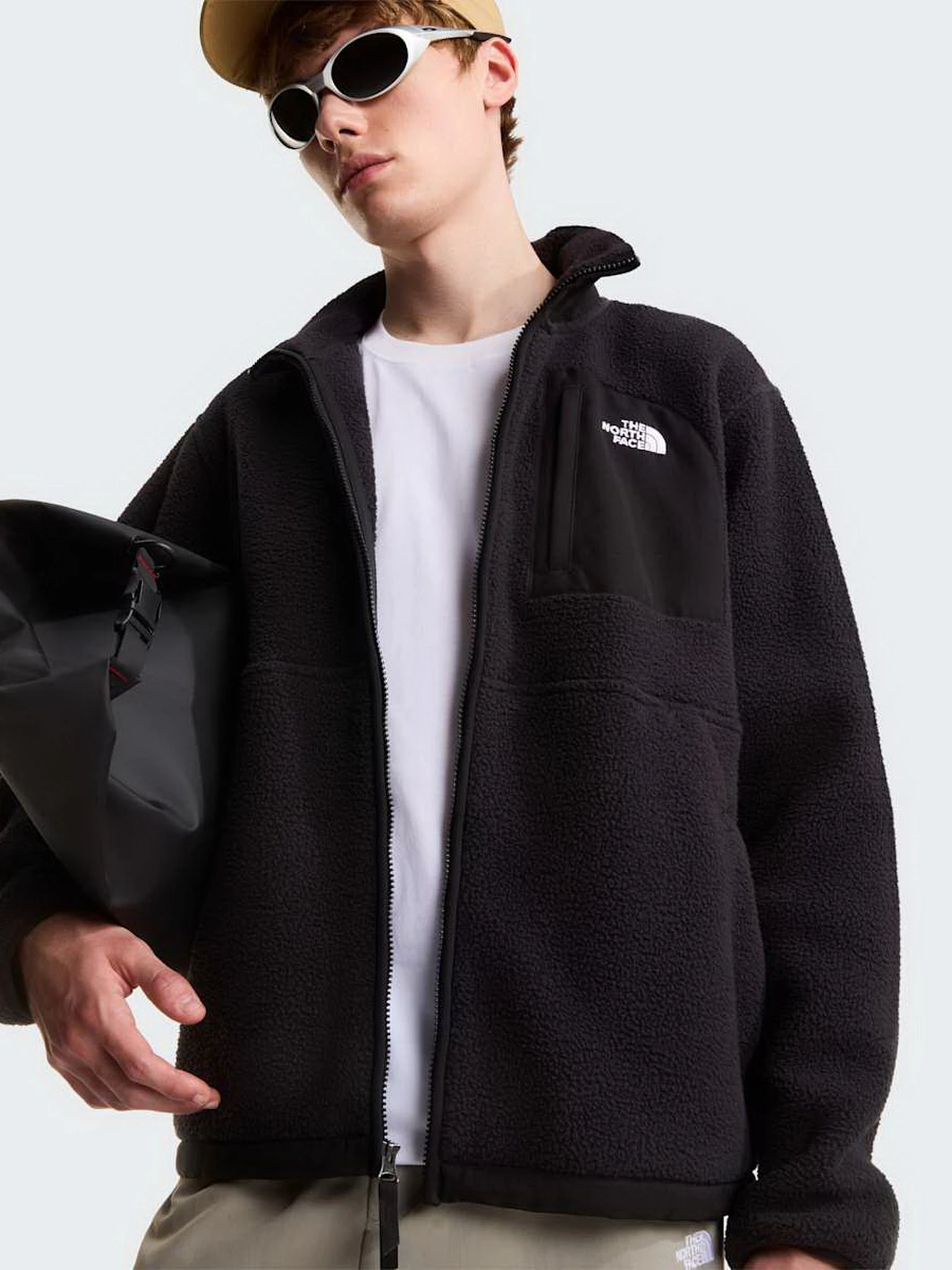 Худи и свитшоты The North Face M YUMIORI OFF PEAK FULL ZIP JA модель NF0A8FKNJK31 Худи и свитшоты The North Face M YUMIORI OFF PEAK FULL ZIP JA модель NF0A8FKNJK31 Фото