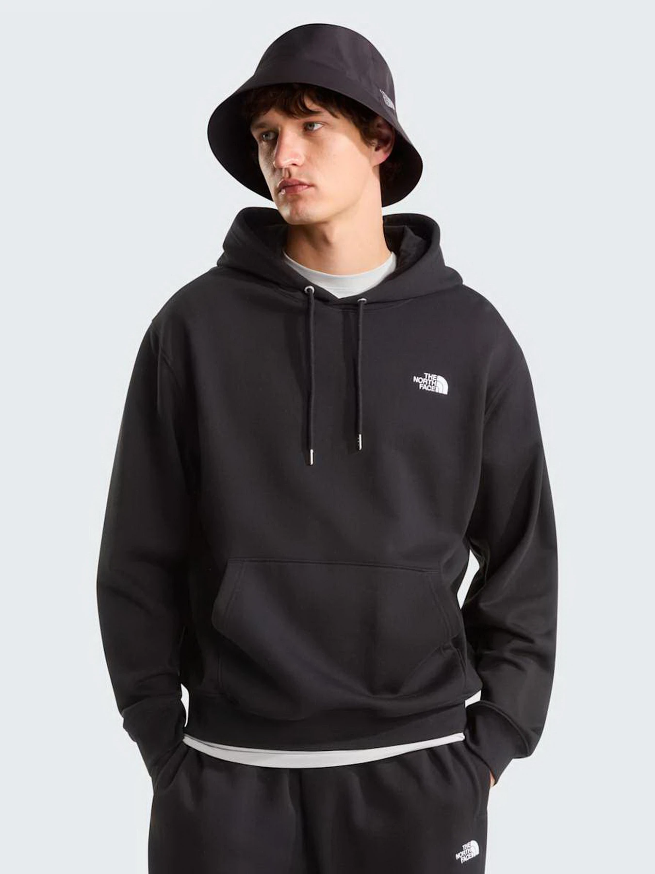 Худи и свитшоты The North Face M TNF ESSENTIAL TERRY SIMPLE D модель NF0A8FX9JK31 Худи и свитшоты The North Face M TNF ESSENTIAL TERRY SIMPLE D модель NF0A8FX9JK31 Фото