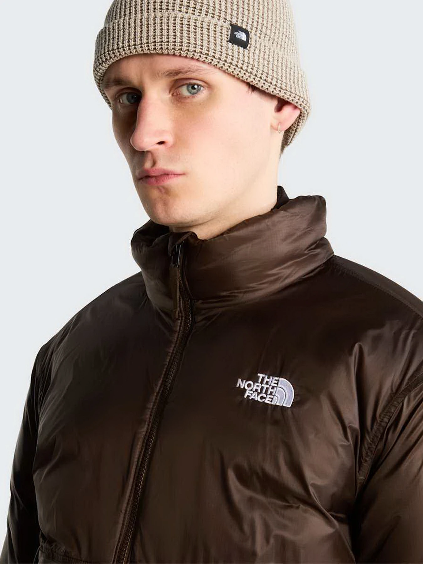 Куртки та дублянки The North Face M PERTEX EXPLORE JACKET модель NF0A8H0PNMF1 Куртки та дублянки The North Face M PERTEX EXPLORE JACKET модель NF0A8H0PNMF1 Фото