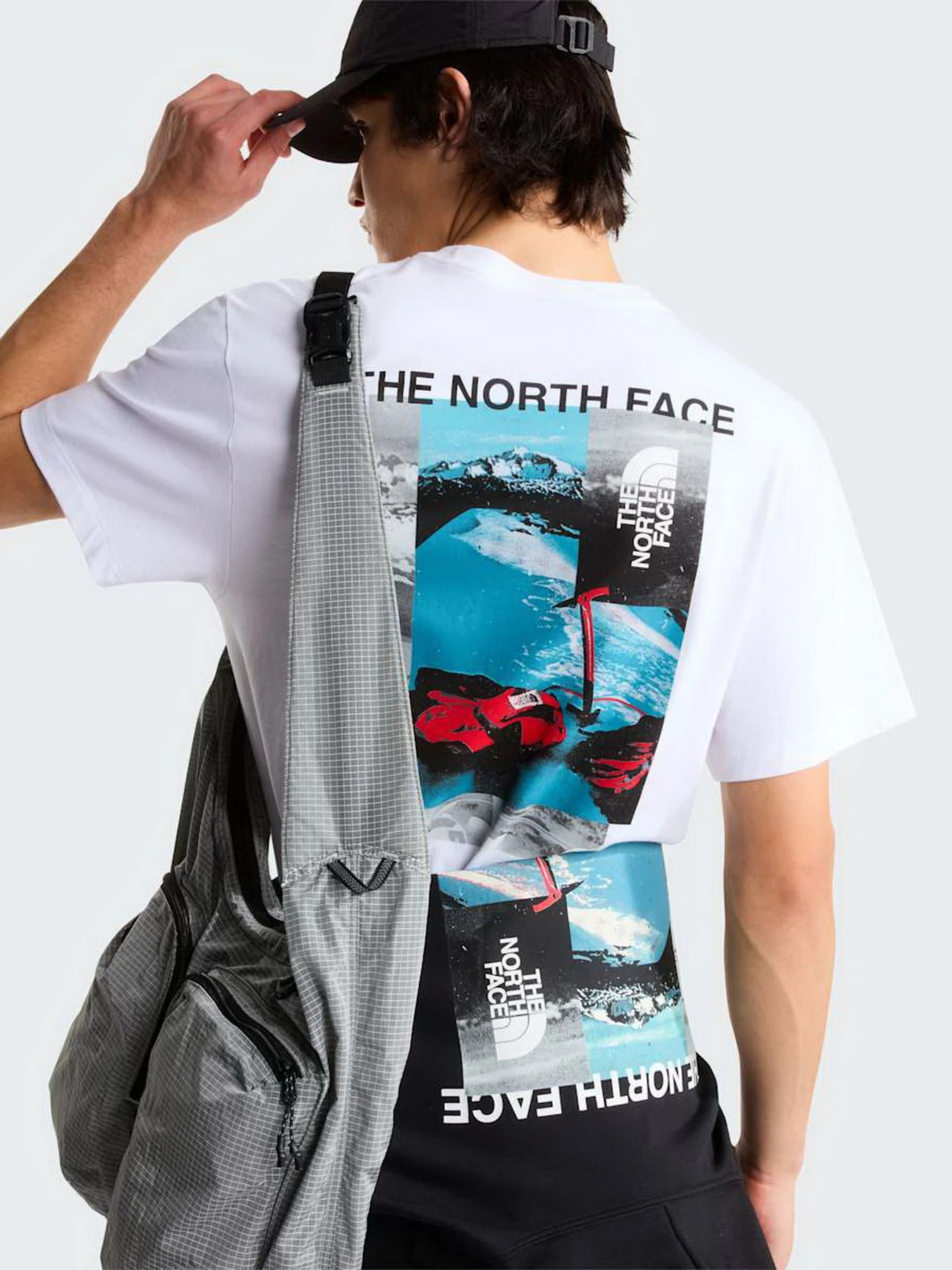 Футболки и поло The North Face M APEX '75 COLLAGE RELAXED SHO модель NF0A8H5KFN41 Футболки и поло The North Face M APEX '75 COLLAGE RELAXED SHO модель NF0A8H5KFN41 Фото