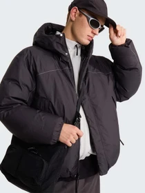 Брюки The North Face M TNF BLACK BOX TECH WOVEN PAN модель NF0A8H9MNO11 Фото