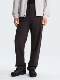 Брюки The North Face M TNF BLACK BOX TECH WOVEN PAN модель NF0A8H9MNO11 Фото