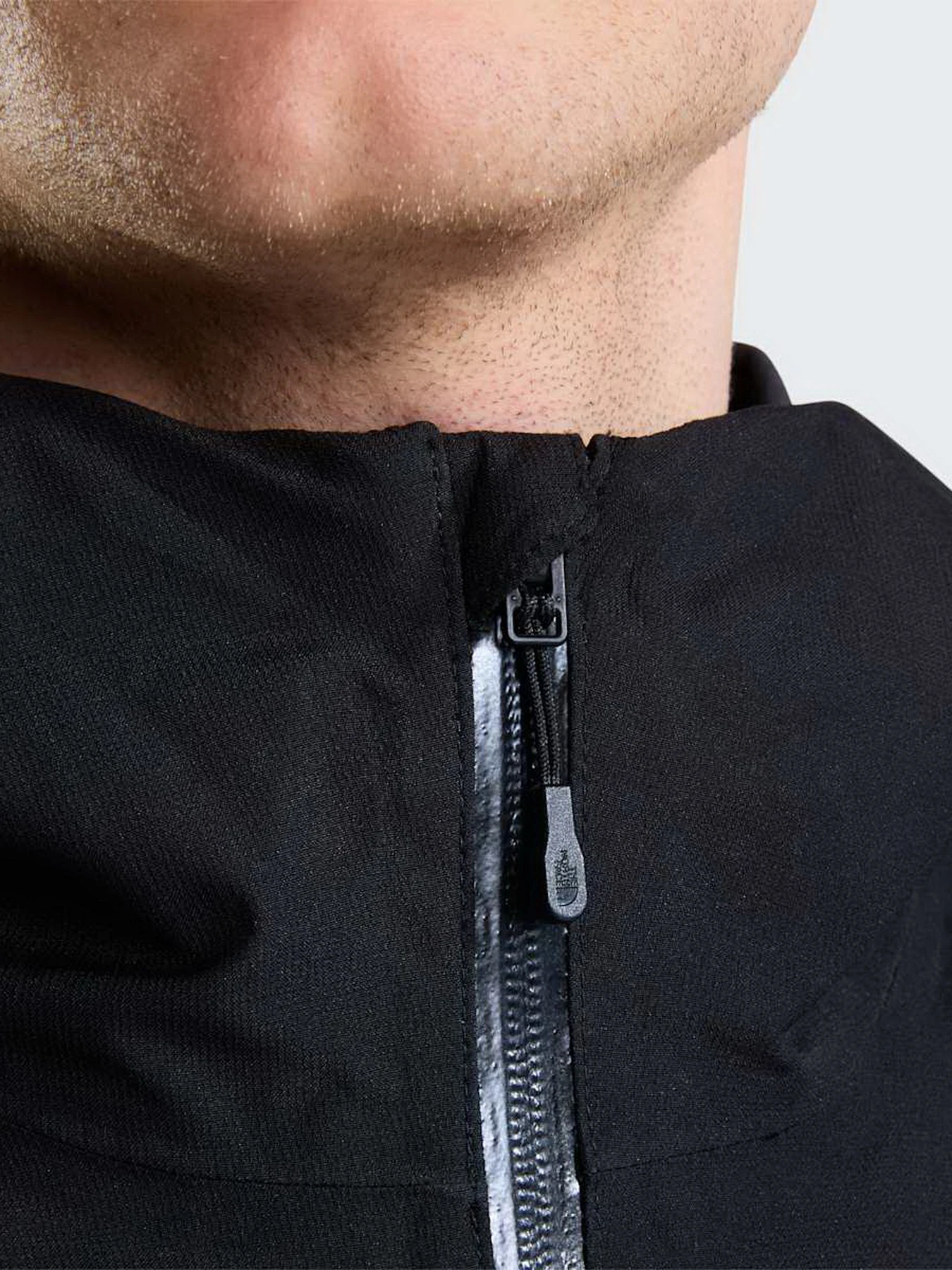 Куртки та дублянки The North Face M DRYVENT ZIP-IN JACKET модель NF0A8J5GJK31 Фото