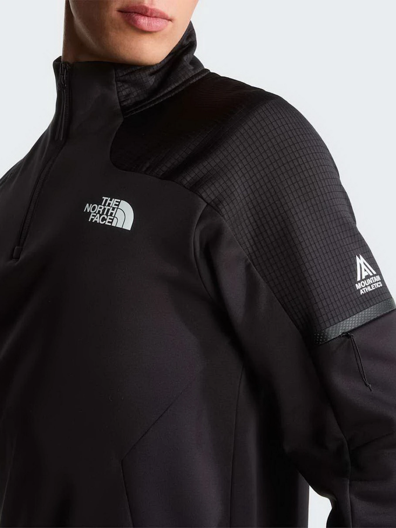 Худі та світшоти The North Face M MOUNTAIN ATHLETICS 1/4 ZIP F модель NF0A8J82JK31 Худі та світшоти The North Face M MOUNTAIN ATHLETICS 1/4 ZIP F модель NF0A8J82JK31 Фото