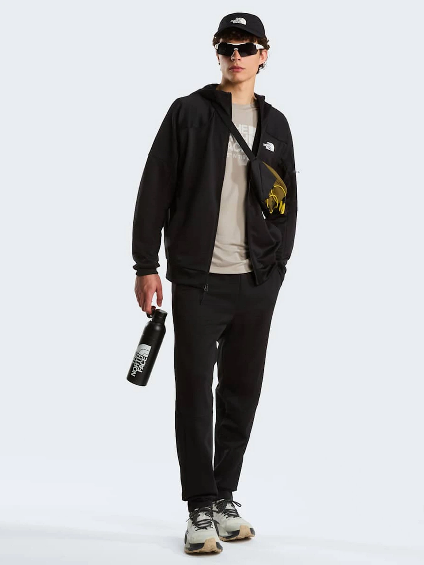 Брюки The North Face M MOUNTAIN ATHLETICS FLEECE PA модель NF0A8J8DJK31 Брюки The North Face M MOUNTAIN ATHLETICS FLEECE PA модель NF0A8J8DJK31 Фото