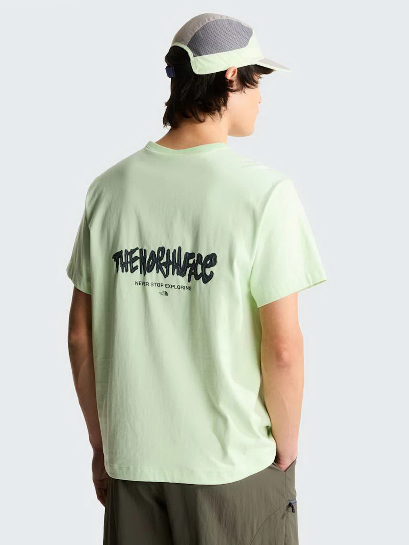 Футболки и поло The North Face U TNF TAG RELAXED SHORT SLEEVE модель NF0A8JA6NLY1 Футболки и поло The North Face U TNF TAG RELAXED SHORT SLEEVE модель NF0A8JA6NLY1 Фото
