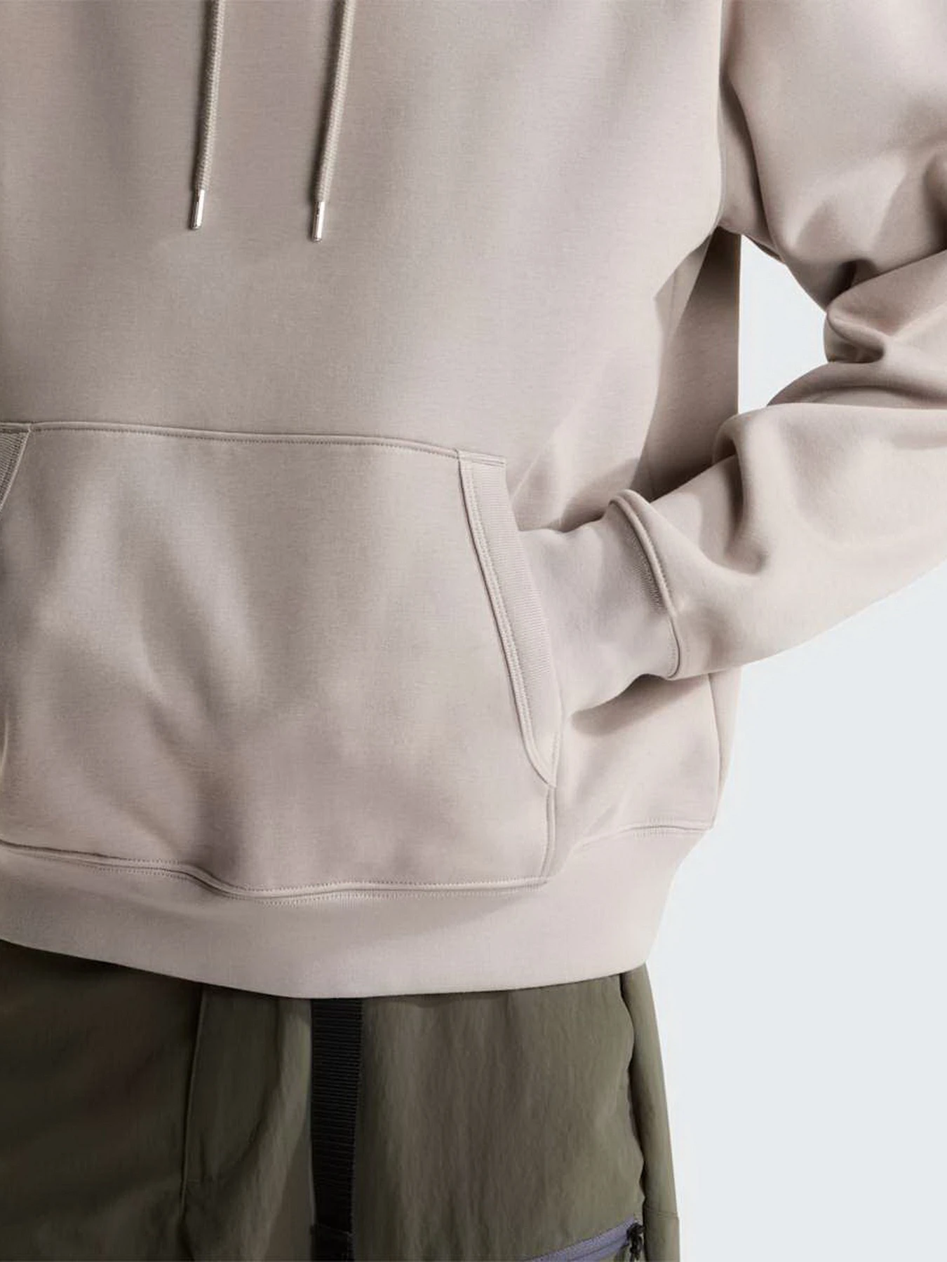 Худи и свитшоты The North Face U NSE SLOPES RELAXED HOODIE - модель NF0A8JA72MB1 Худи и свитшоты The North Face U NSE SLOPES RELAXED HOODIE - модель NF0A8JA72MB1 Фото