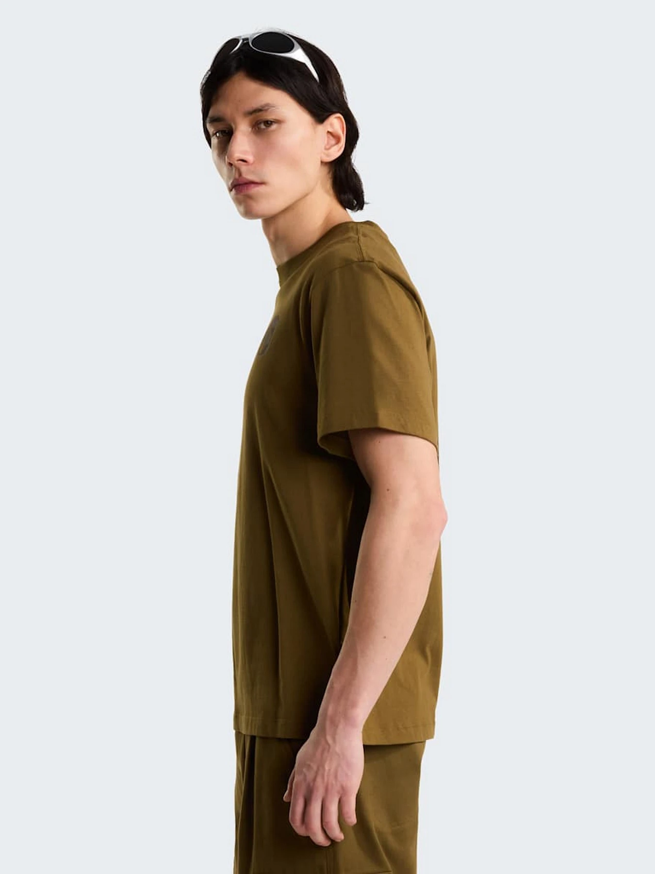 Футболки и поло The North Face U BASECAMP BARISTA RELAXED SHO модель NF0A8JAA2EK1 Футболки и поло The North Face U BASECAMP BARISTA RELAXED SHO модель NF0A8JAA2EK1 Фото