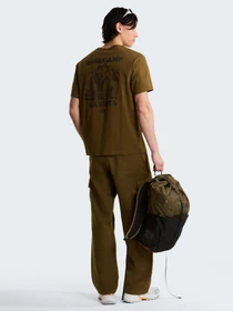 Футболки и поло The North Face U BASECAMP BARISTA RELAXED SHO модель NF0A8JAA2EK1 Фото