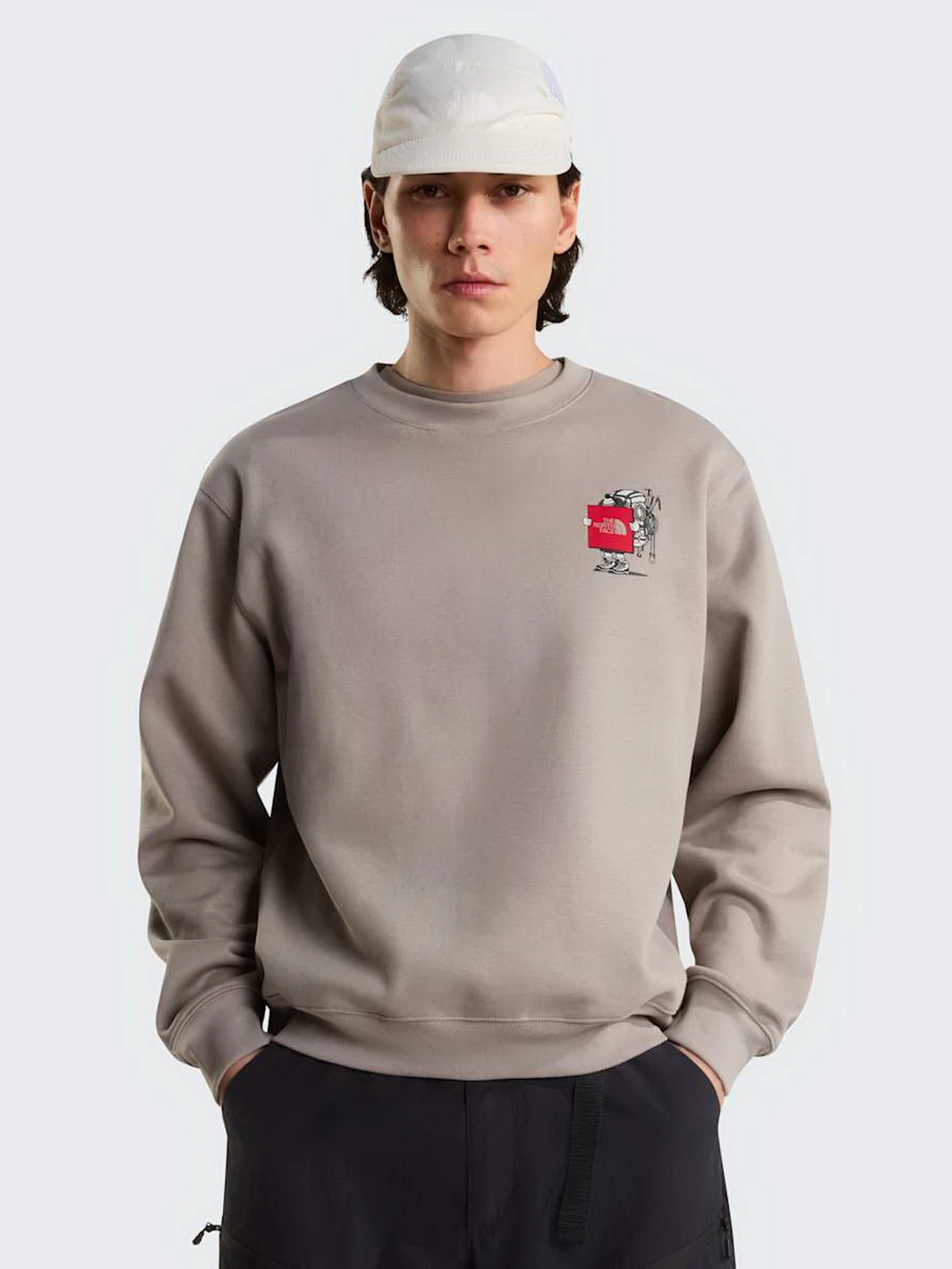 Худи и свитшоты The North Face U GEAR UP GET OUT RELAXED CREW модель NF0A8JB52MB1 Худи и свитшоты The North Face U GEAR UP GET OUT RELAXED CREW модель NF0A8JB52MB1 Фото