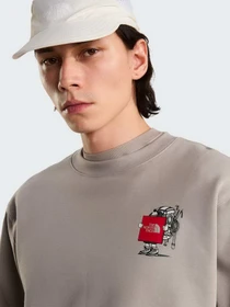 Худи и свитшоты The North Face U GEAR UP GET OUT RELAXED CREW модель NF0A8JB52MB1 Фото