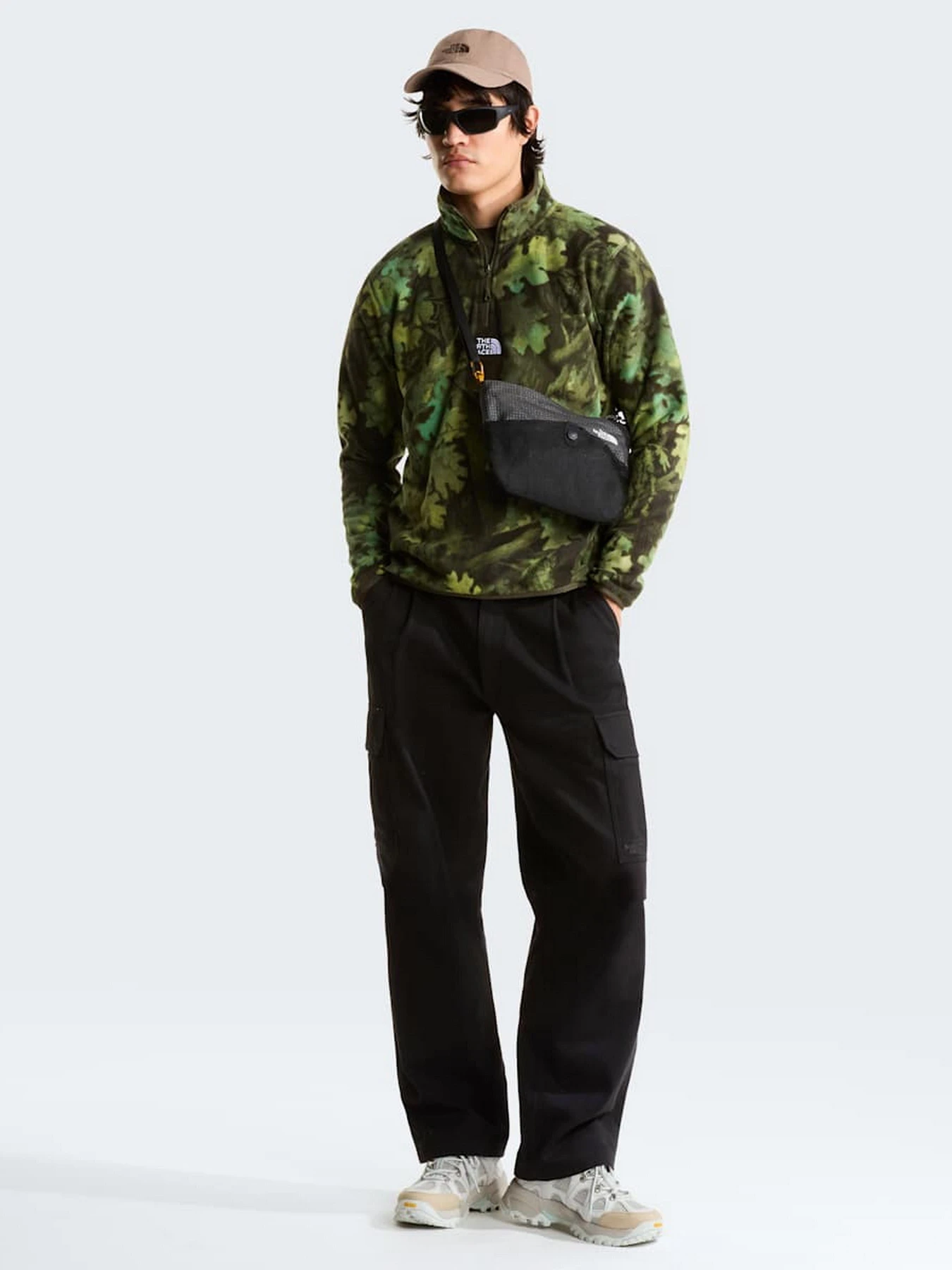 Худи и свитшоты The North Face M NOVELTY LOGO GLACIER 1/4 ZIP модель NF0A8JK8SS11 Худи и свитшоты The North Face M NOVELTY LOGO GLACIER 1/4 ZIP модель NF0A8JK8SS11 Фото