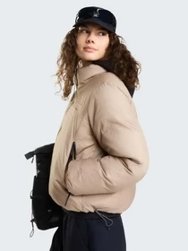Куртки та дублянки The North Face W PERTEX NUPTSE REVERSIBLE JAC модель NF0A8JMCT071 Фото