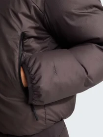 Куртки и дубленки The North Face W PERTEX NUPTSE REVERSIBLE JAC модель NF0A8JMCT6Z1 Фото