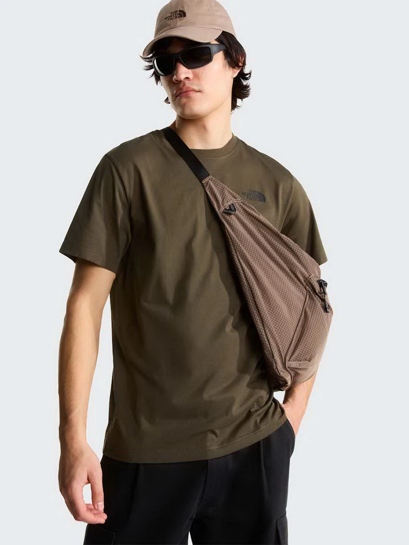 Футболки и поло The North Face M YOSEMITE OAK BOX NSE REGULAR модель NF0A8JQZ21L1 Фото