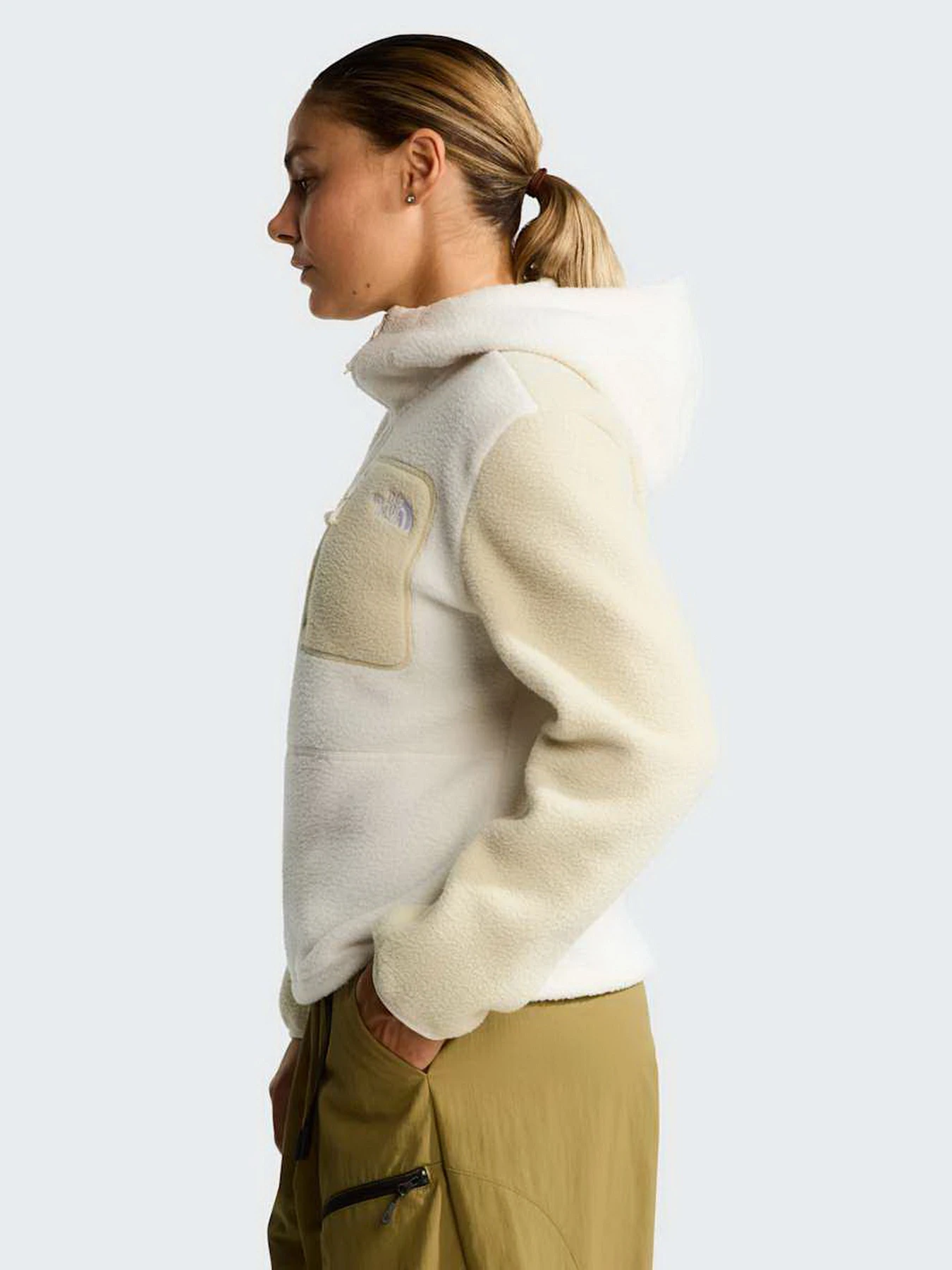 Худі та світшоти The North Face W YUMIORI 1/4 ZIP HOOD NOVELTY модель NF0A8KPRJN51 Худі та світшоти The North Face W YUMIORI 1/4 ZIP HOOD NOVELTY модель NF0A8KPRJN51 Фото