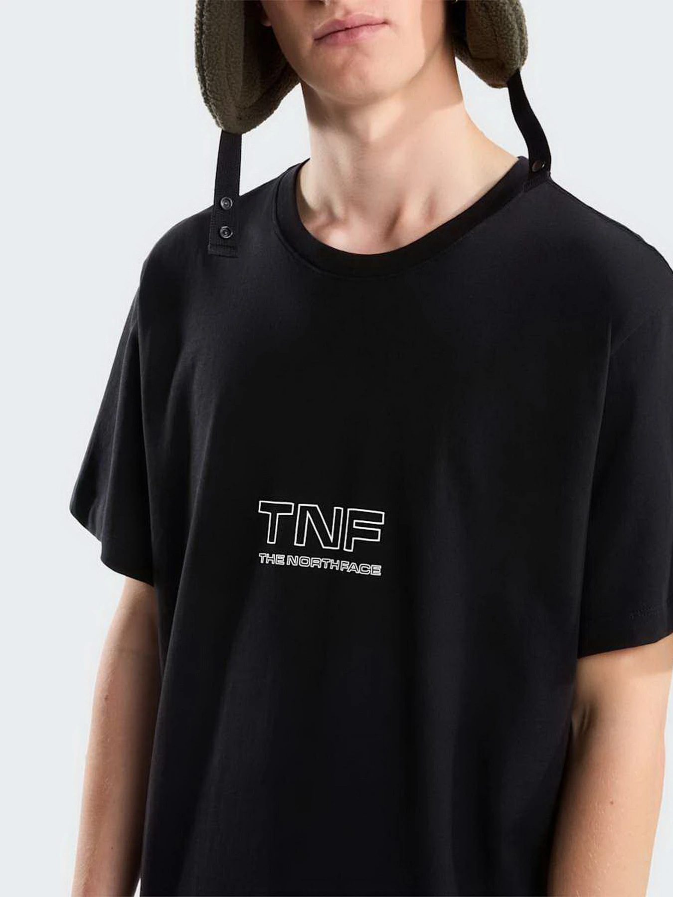 Футболки и поло The North Face U ZUMU 2.0 RELAXED SS TEE модель NF0A8KQGJK31 Футболки и поло The North Face U ZUMU 2.0 RELAXED SS TEE модель NF0A8KQGJK31 Фото