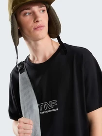 Футболки и поло The North Face U ZUMU 2.0 RELAXED SS TEE модель NF0A8KQGJK31 Фото