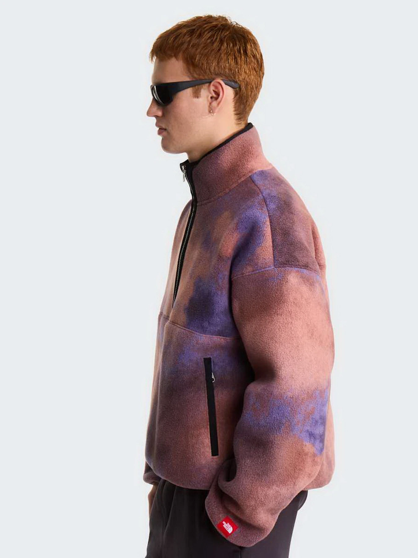 Худи и свитшоты The North Face M TNF RED BOX PRINTED 1/2 ZIP модель NF0A8KRBR241 Худи и свитшоты The North Face M TNF RED BOX PRINTED 1/2 ZIP модель NF0A8KRBR241 Фото
