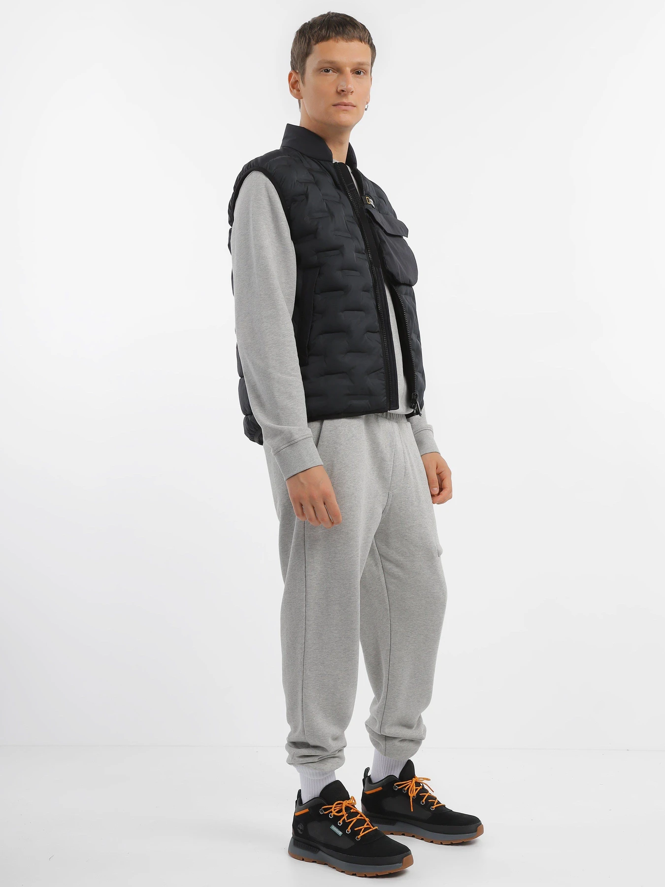 Светри та кардигани National Geographic Urban Tech Vest модель M121-01-523_чорний Светри та кардигани National Geographic Urban Tech Vest модель M121-01-523_чорний Фото