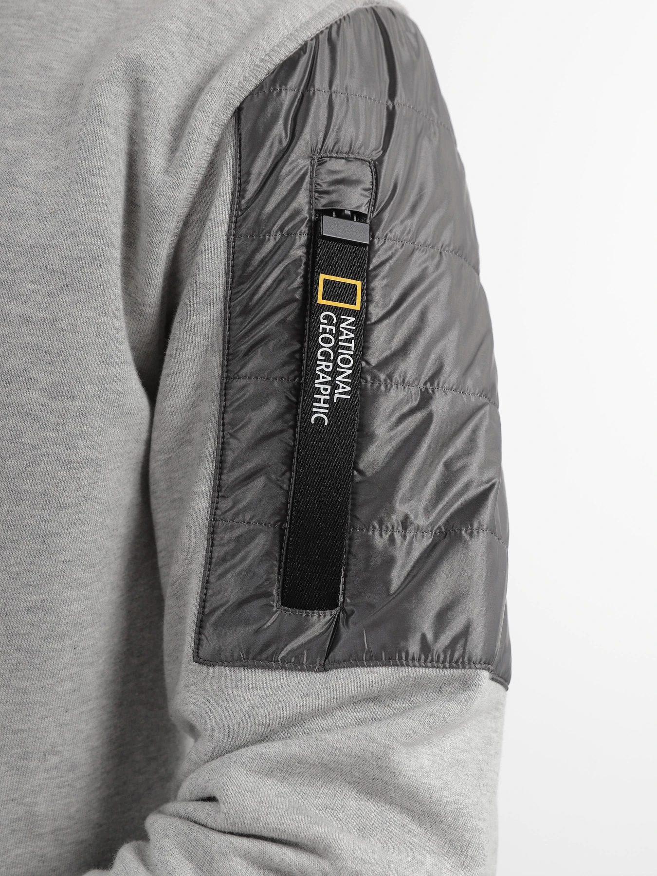 Худі та світшоти National Geographic Advanced Foundation Crew Neck модель M121-02-555_сірий комб. Худі та світшоти National Geographic Advanced Foundation Crew Neck модель M121-02-555_сірий комб. Фото